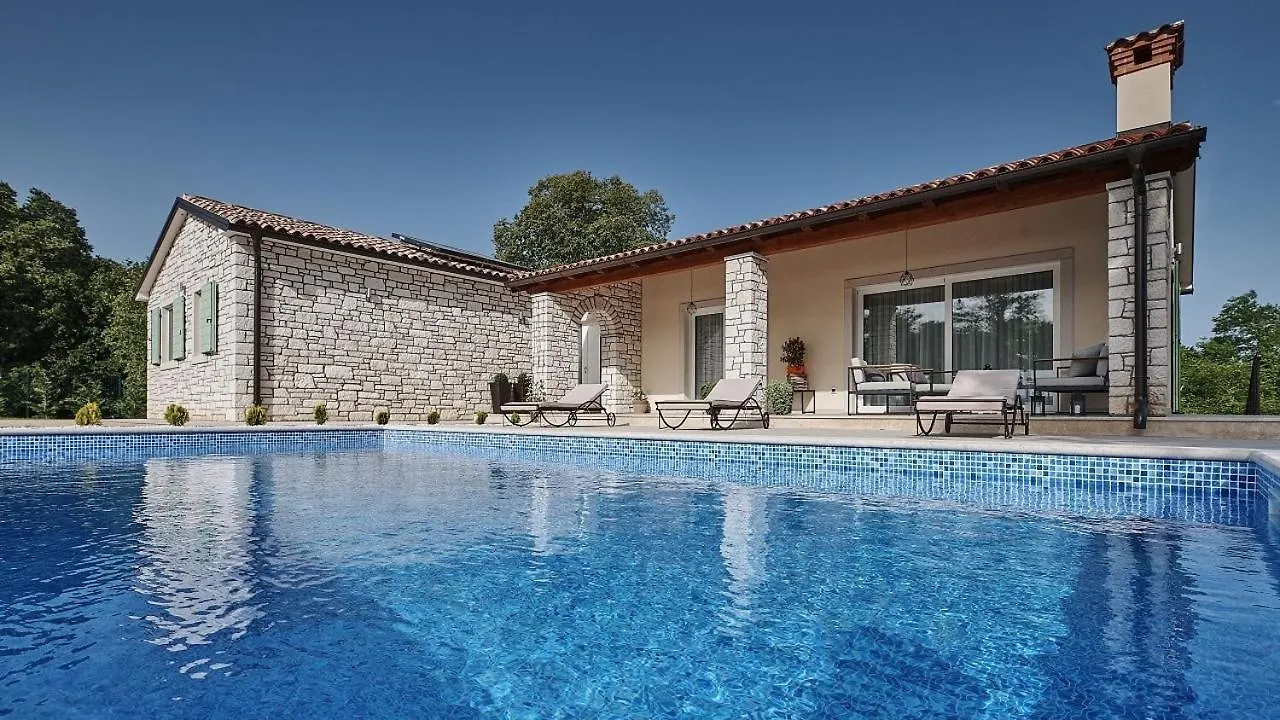 Villa Celtis Groznjan Guest house